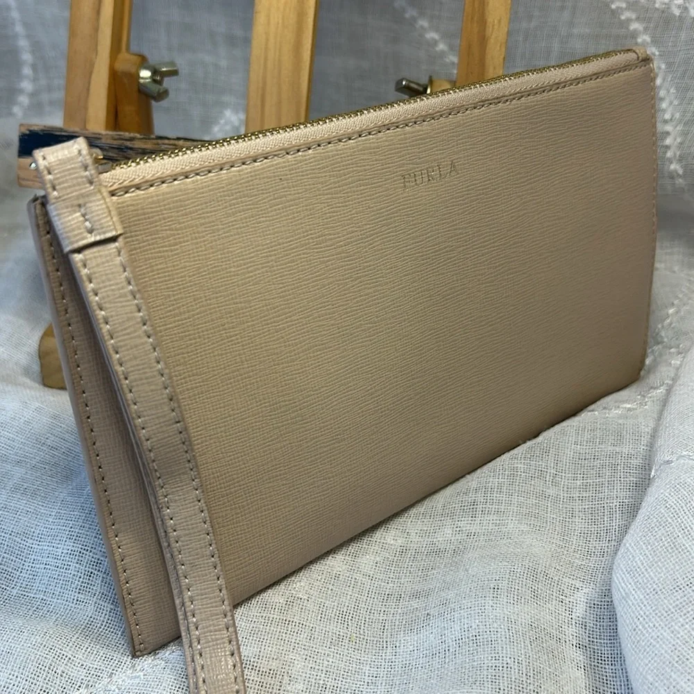 Furla leather wristlet wallet